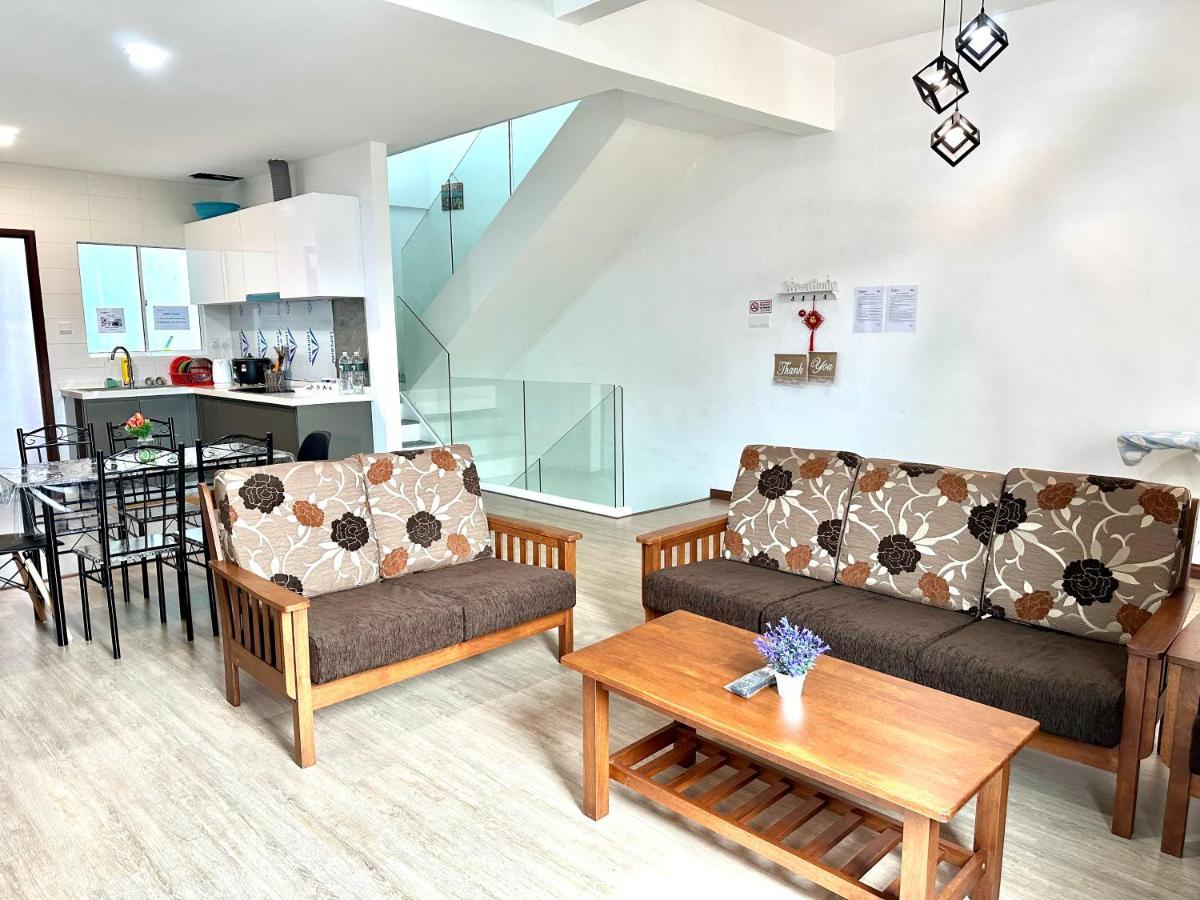Springfield 3-Storey Cheerful Townhouse #Yoyo Homestay SDK Екстериор снимка